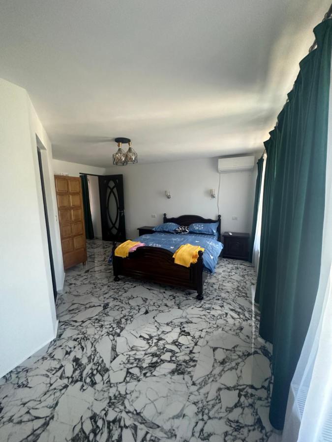 Casa Iuliana Hotel โฮเรซู ภายนอก รูปภาพ